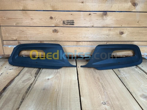 Cache Antibrouillard Polo R Line 6R 
