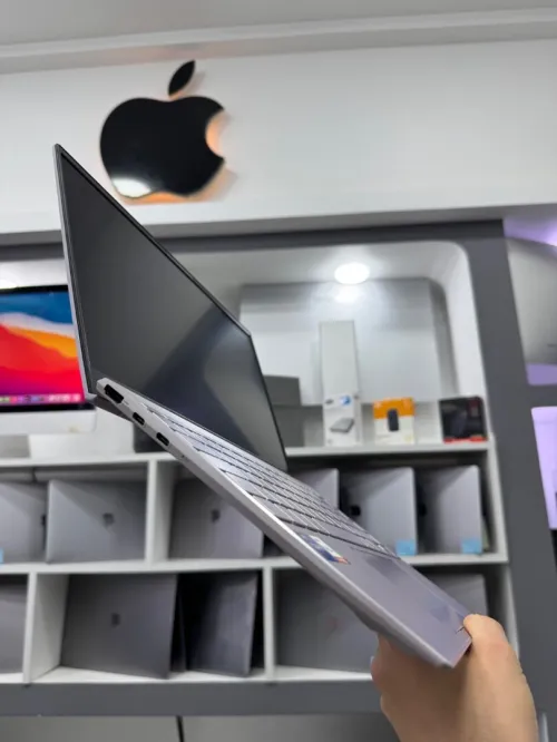 Asus zenbook 