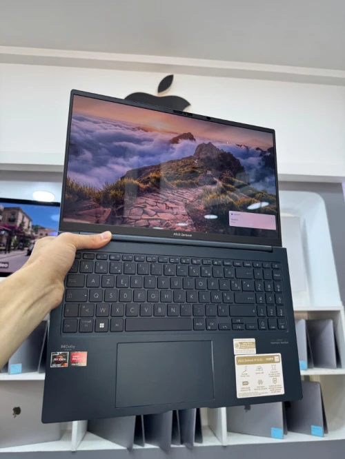 Asus zenbook 15 oled