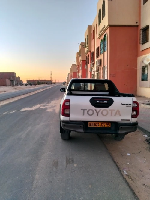 Toyota Hilux 2022 LEGEND DC 4x4 Pack Luxe