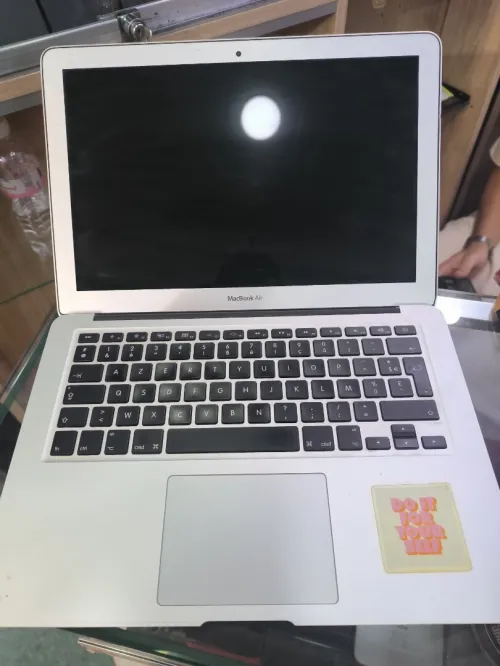 MACBOOK AIR 13'' 2017 INTEL CORE I5 DOUBLE COEUR RAM 8GB - 128GB SSD - INTEL HD GRAPHICS 6000