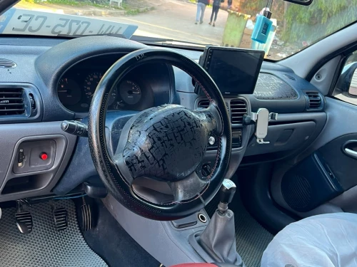 Renault Clio 2 2001 Extreme