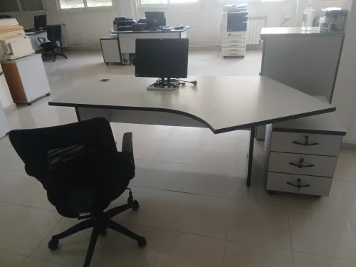 Bureau occasion 