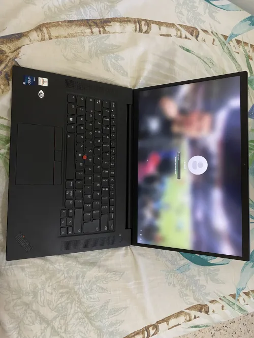 Lenovo Gen5 P1 RTX 3070 Ti/ i7 v pro