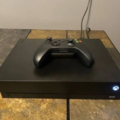 Xbox one x etat 10/10 premiere Main importer m Belgique manette original kolch ymchi jamais tft7t