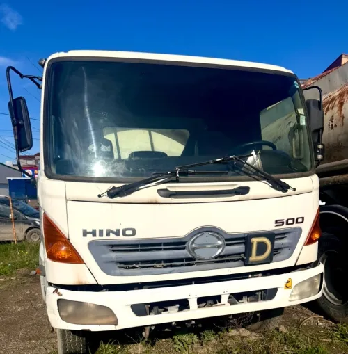 Hino D500 2012