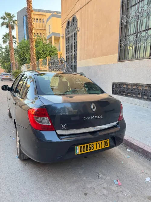 Renault Symbol 2011 