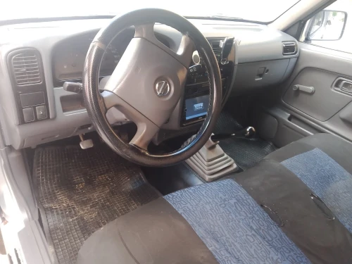 Nissan هارد بودي 2010 