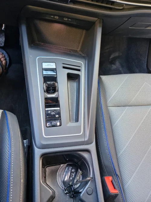 Volkswagen Golf 8 2026 R