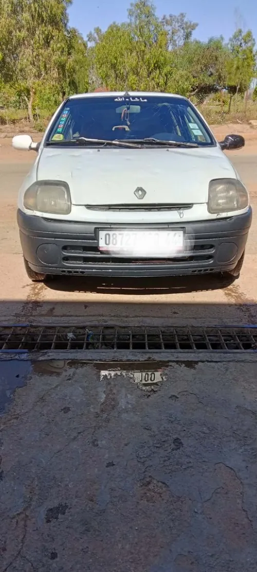 Renault Clio Classique 2000 Clio Classique