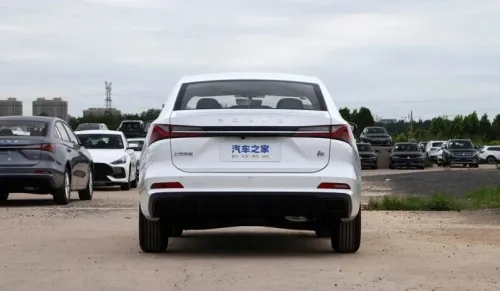 Roewe i5 2026 confort