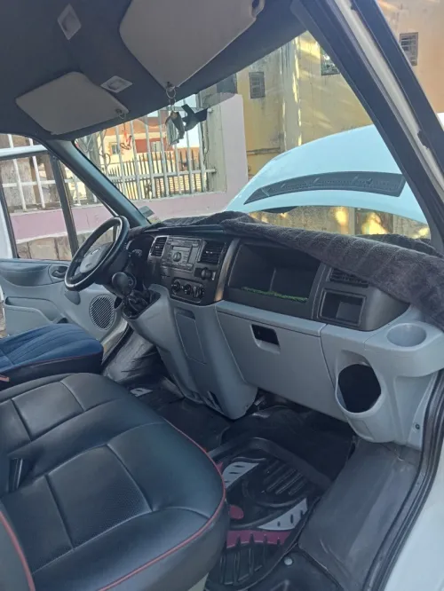 Ford Transit 2011