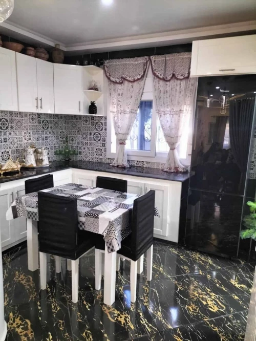 Vente Appartement F4 Mostaganem Mezghrane