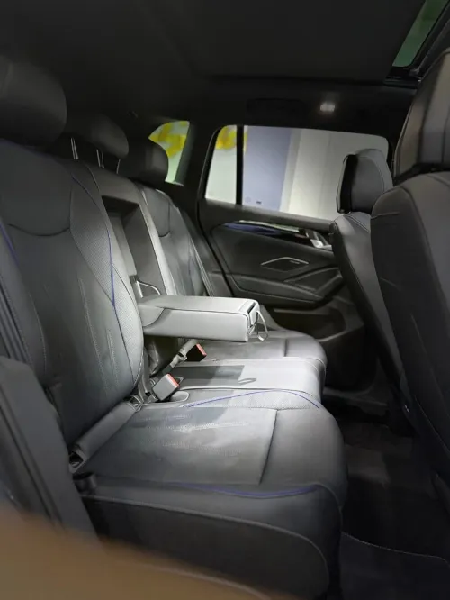 Volkswagen Tiguan 2025 R line