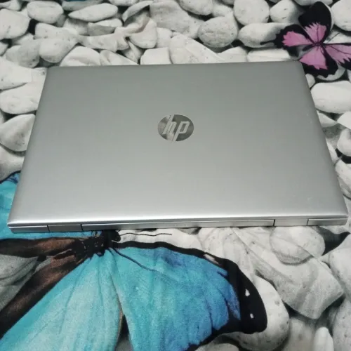 Pc portable HP ProBook 640 G4 I5-8eme clavier lumineux