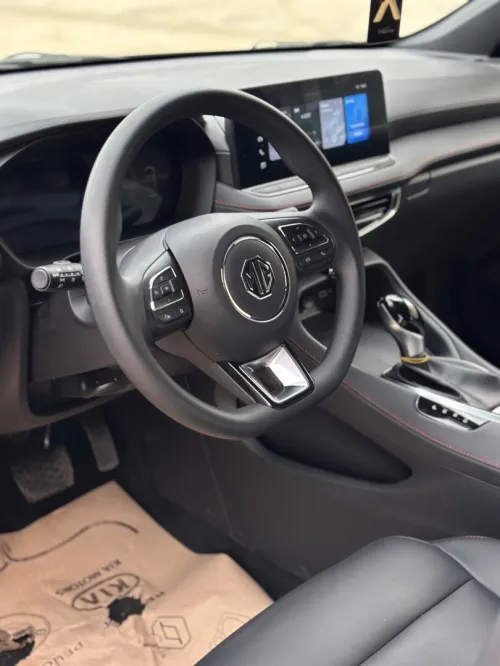 MG 5 2025 Luxury