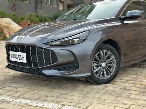MG 5 2025 1.5 ESS 129CH T