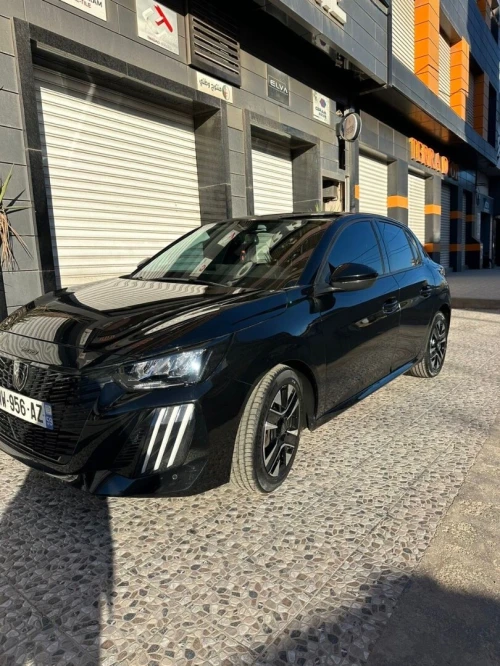 Peugeot 208 2024 