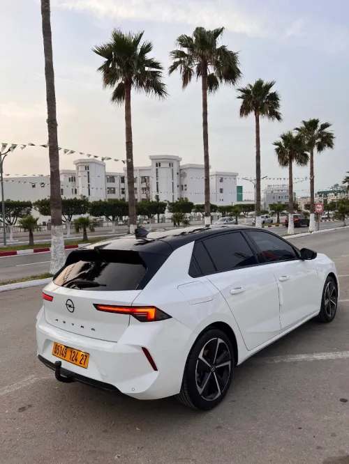 Opel Astra 2024 Gs line