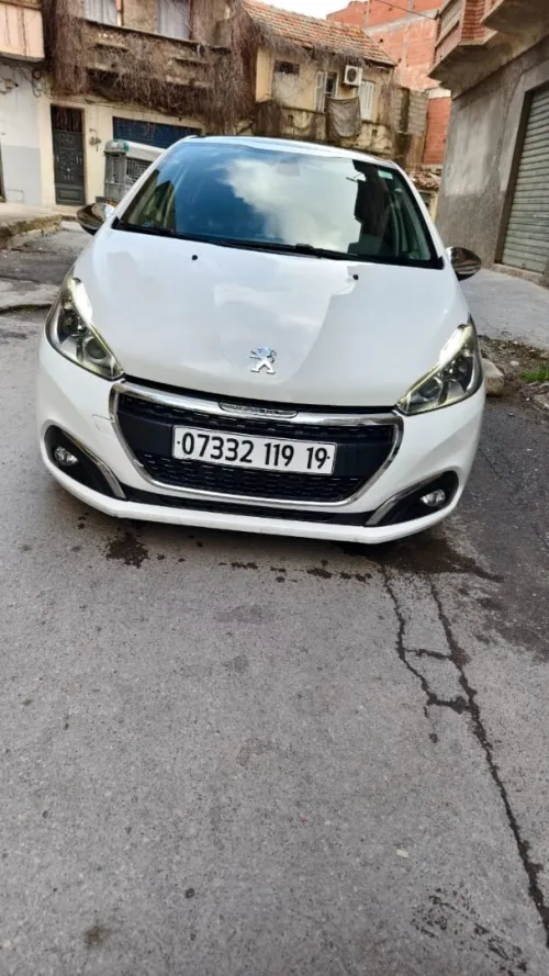 Peugeot 208 2019 Allure