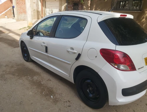 Peugeot 207 plus 2013 207 plus