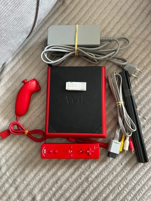 Nintendo Wii Flashée + 100 Jeux 