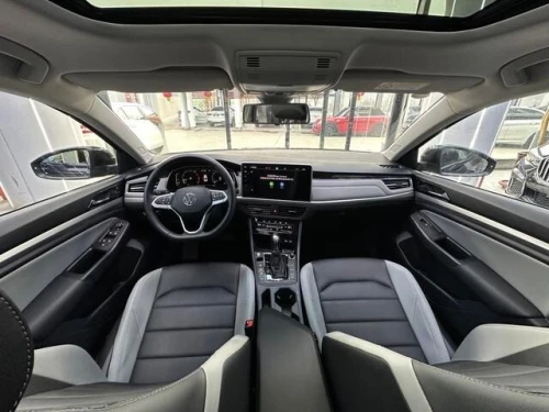 Volkswagen Bora 2024 Édition  Premium