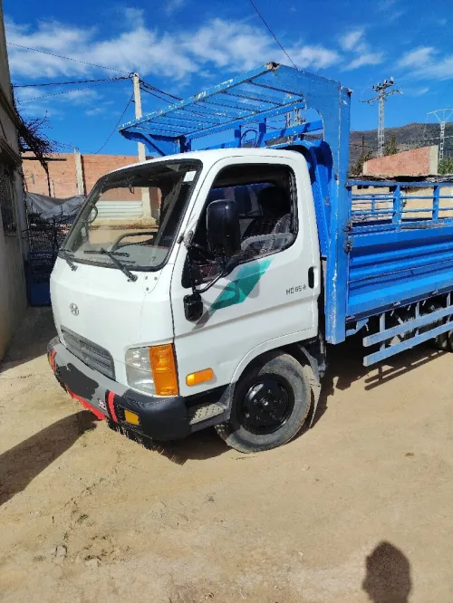 Hyundai Hd65 2003