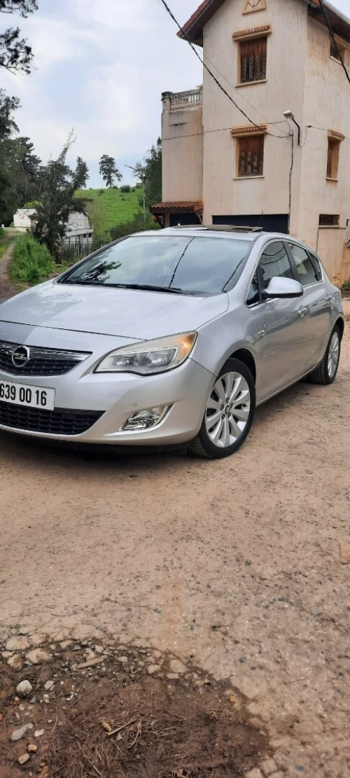 Opel Astra 2012 Astra