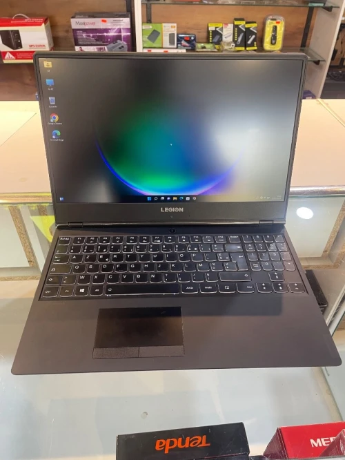Lenovo Legion Y540 i7 9750H 31GB DDR4 256SSD+ 1TB GTX 1660Ti