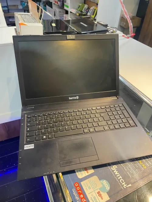 Terra mobile 1515 i5 7th 8GB 256ssd