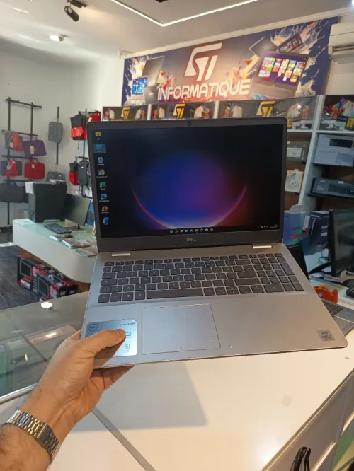 DELL INSPIRON 5593 i7 10th 16GB DDR4 512SSD 15.6FHD