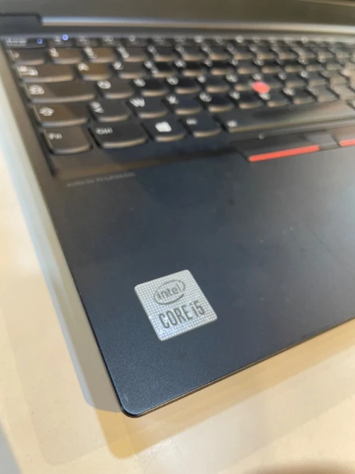 Lenovo Thinkpad E15 i5 10th 8GB DDR4 256SSD win11