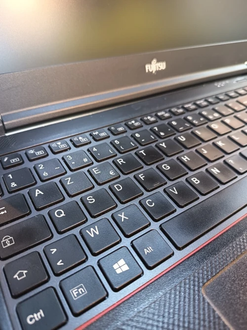 Fujitsu Lifebook E5511 i5 11th 16GB 512SSD 15.6FHD