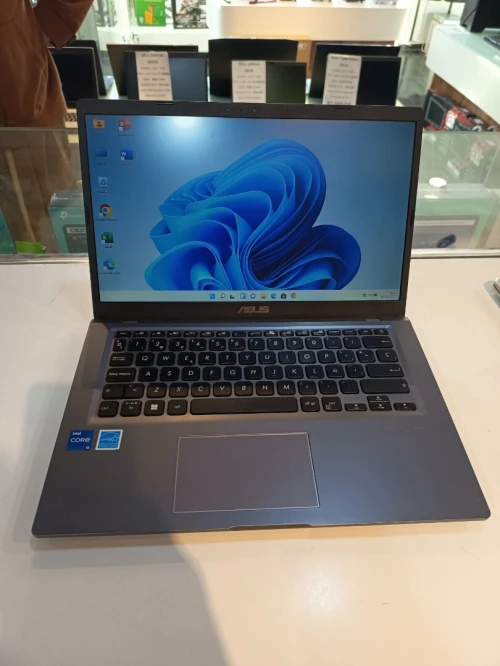 Asus NoteBook P1412 i5 11th 8GB DDR4 256SSD 14FHD