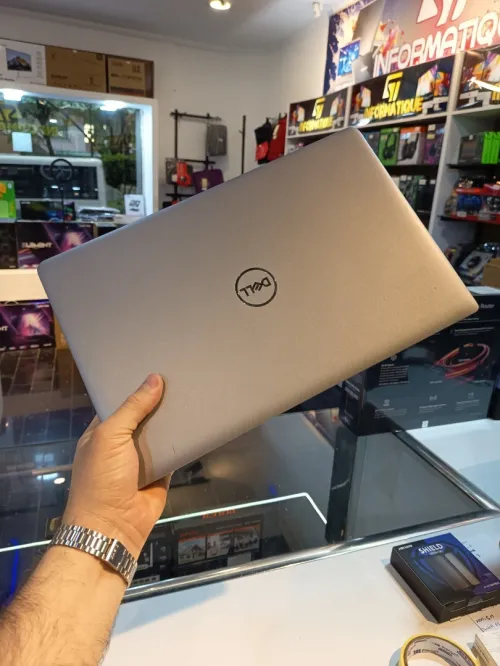 DELL Latitude 5550 Ultra 5 135U 16GB DDR5 512SSD Gen4 AZERTY