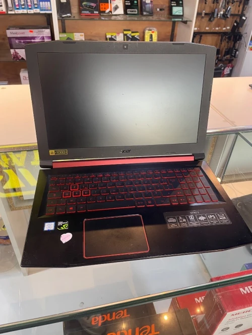 Acer NITRO 5 i5 7300HQ 16GB DDR4 512SSD GTX1050