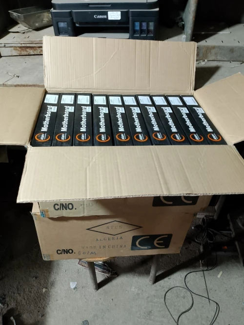 Vente un lot de carte mère DDR2 