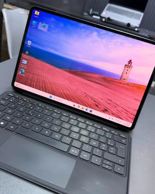HUAWEI MATEBOOK E INTEL i5-1110G4  RAM 8GB DDR4 128GB SSD nvme INTEL UHD GRAPHICS  GRAPHICS ECRAN 2.5KP FHD OLED