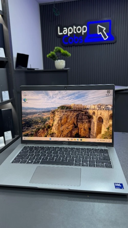Dell latitude 5450 ultra 5 135U 16gb ddr5 256gb Intel r graphics écran 14 FHD