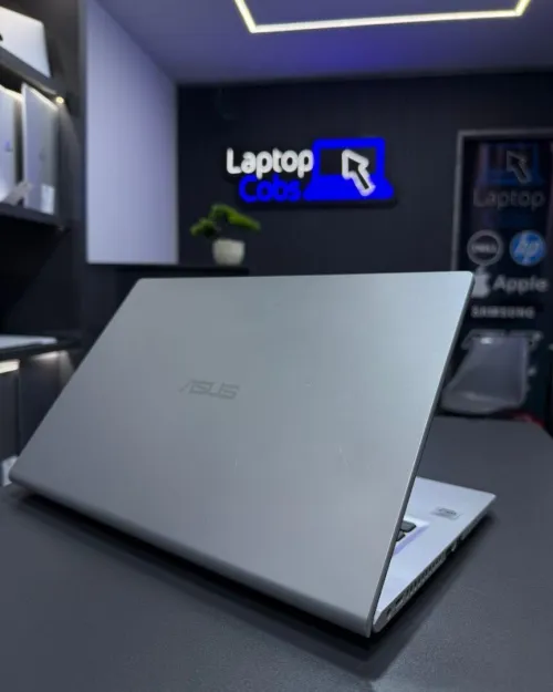 ASUS LAPTOP 15 i5-1035G1 8GB 256GB Intel UHD GRAPHICS 620 ECRAN 14 FHD  