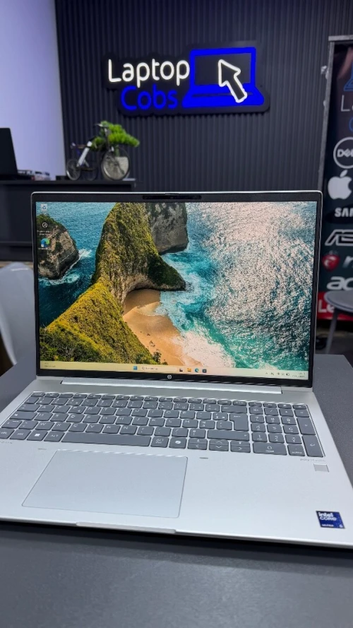 HP PROBOOK 460 G11 INTEL ULTRA 5 125U 1.3GHZ up to 4.7ghz 12 CŒURS \\ 14 THREADS RAM 8GB DDR5 5600MT/s DISK 256GB SSD nvme INTEL R GRAPHICS ECRAN 15.6INCH FHD+