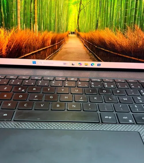 DELL PRECISION 5770 NTEL CORE I7 12800H 2.40GHz UP TO 4.80GHz  32GO DDR5 1TB SSD NVME NVIDIA RTX A3000 12GB VRAM INTEL IRIS XE GRAPHICS ECRAN 17 INCH 4K TACTILE