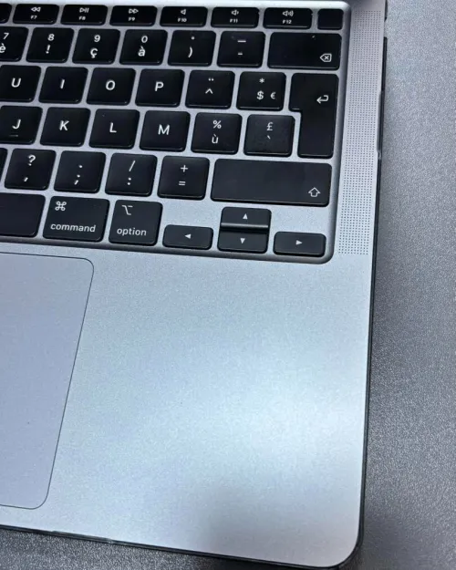 MACBOOK AIR M1 2020 M1 8GB 256GB SSD ECRAN 13.3 RETINA 2.5K