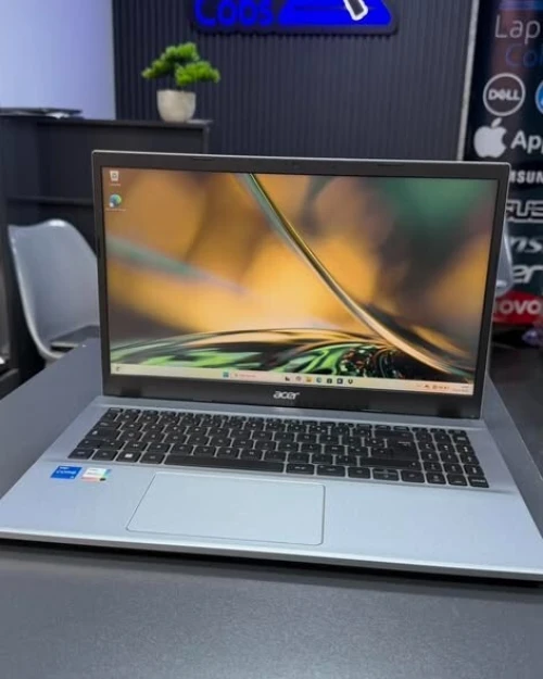 ACER ASPIRE 3 INTLE i5-1235U 1.30 GHz 16g ddr4 512 ssd nvme 15.6"