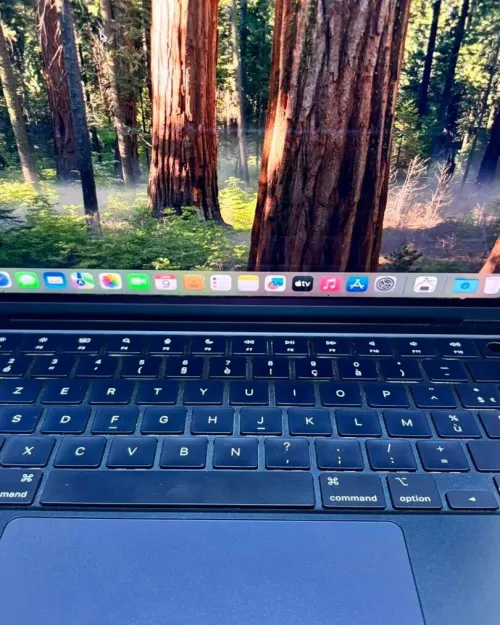 MACBOOK Air M2 2022 M2 8 GO 256 SSD 13.6 INCH 2.5K RETINA