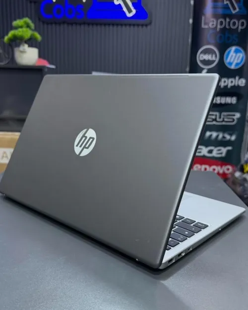 HP 250 G10 INTEL i5-1334U 1.3GHZ up to 4.6GHZ 8GB DDR4  512GB SSD NVME INTEL UHD GRAPHICS ECRAN 15.6 FHD