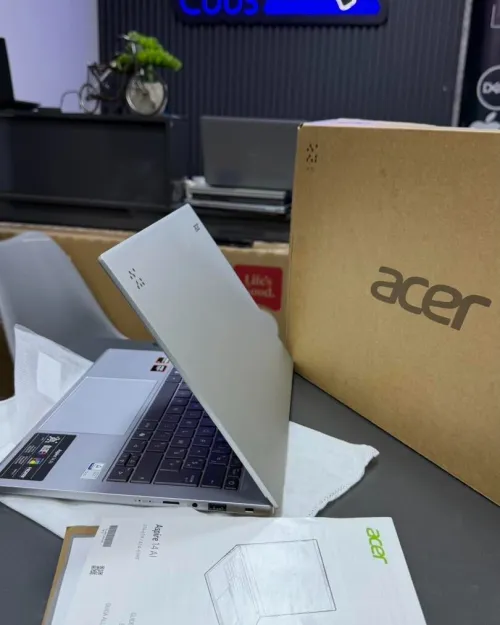 ACER ASPiR 14 AI  RYZEN 7 AI 350W RAM 16GB DDR5 8000MT/s DISK 1000GB SSD nvme AMD RADEON GRAPHICS 860M ECRAN 14-INCH FHD+OLED