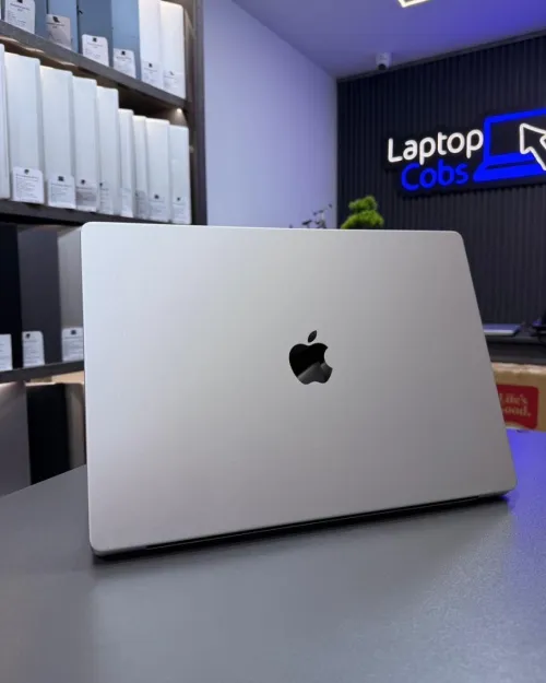 MACBOOK PRO M3 PRO 2023 16INCH ( MDM ) M3 PRO 36GB  512GB SSD ECRAN 16- INCH
