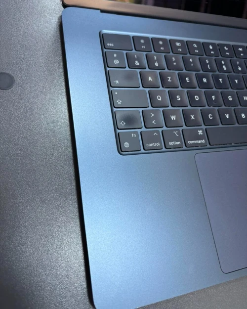 MACBOOK AIR M3 2024 M3 RAM 16GB 256GB ECRAN 15.6 INCH 2.5K RETINA